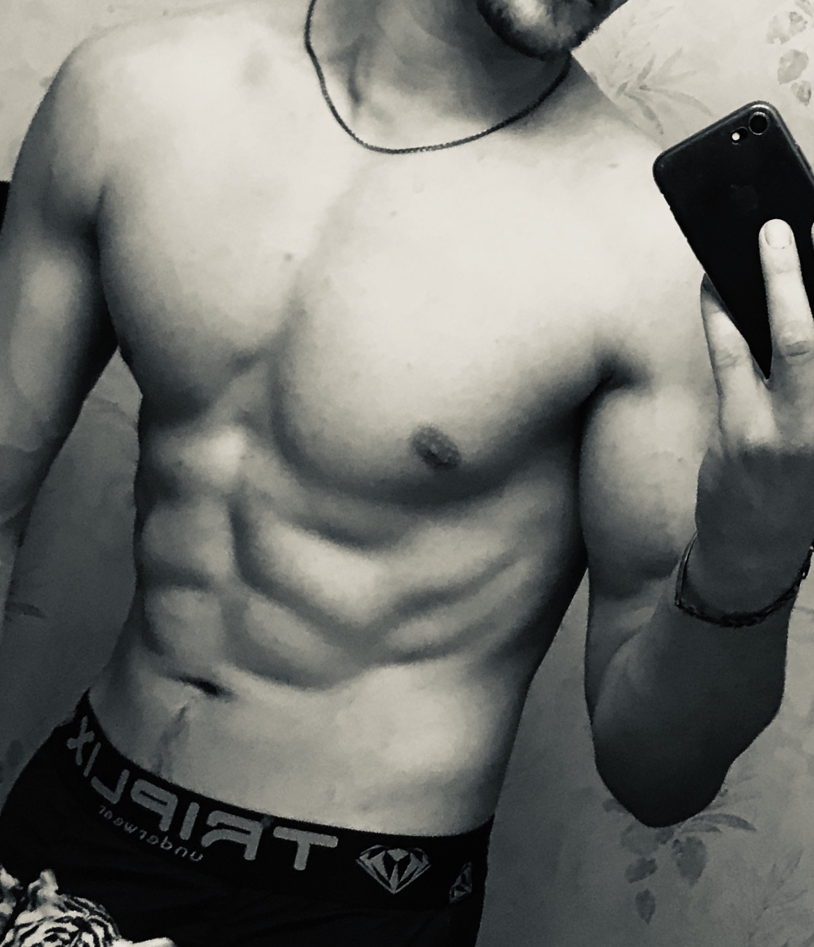 Profil de Malou, 27 ans, Libertine à Alexander