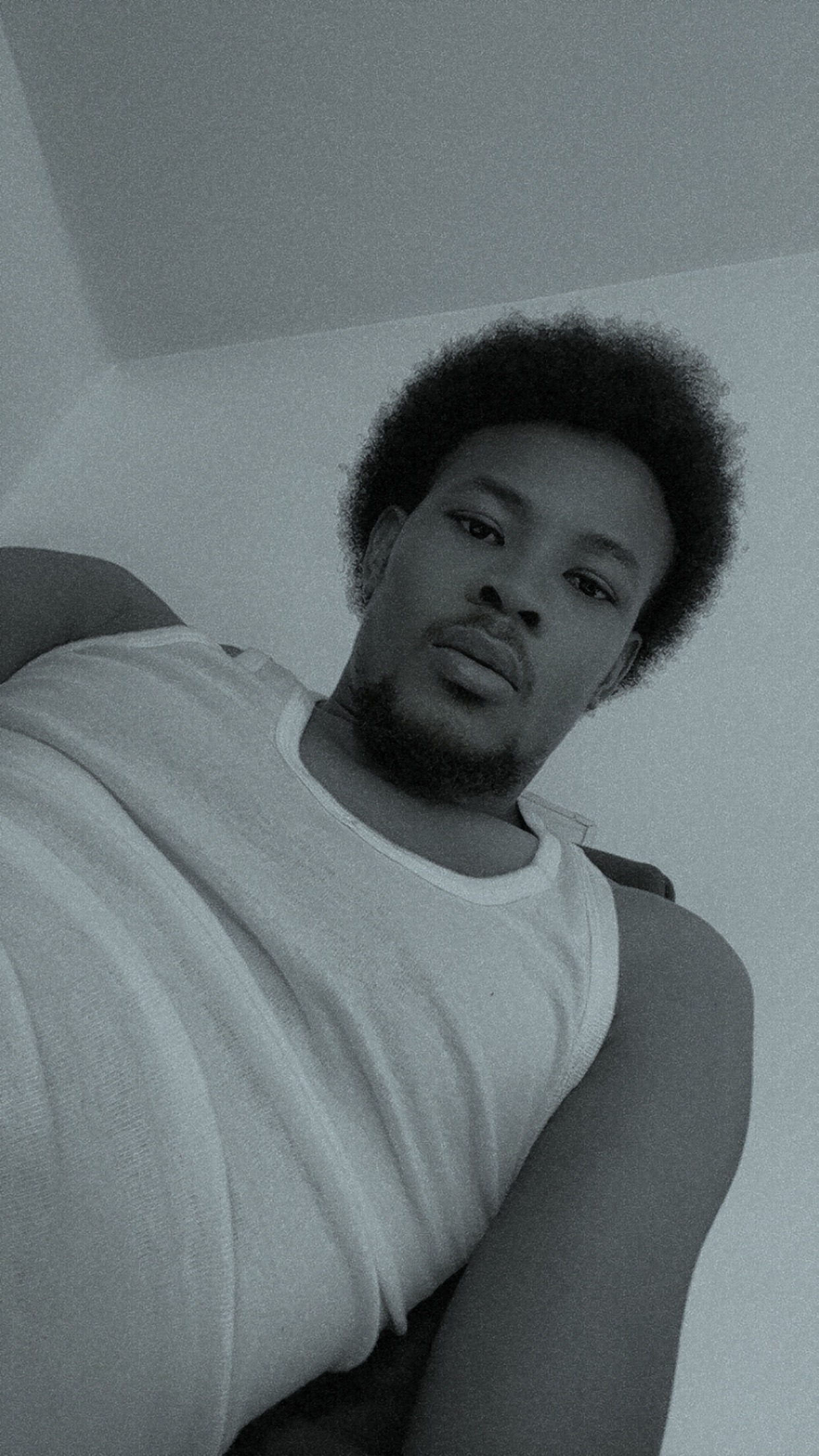 Profil de Erdal, 27 ans, Libertine à Saint-Mathieu