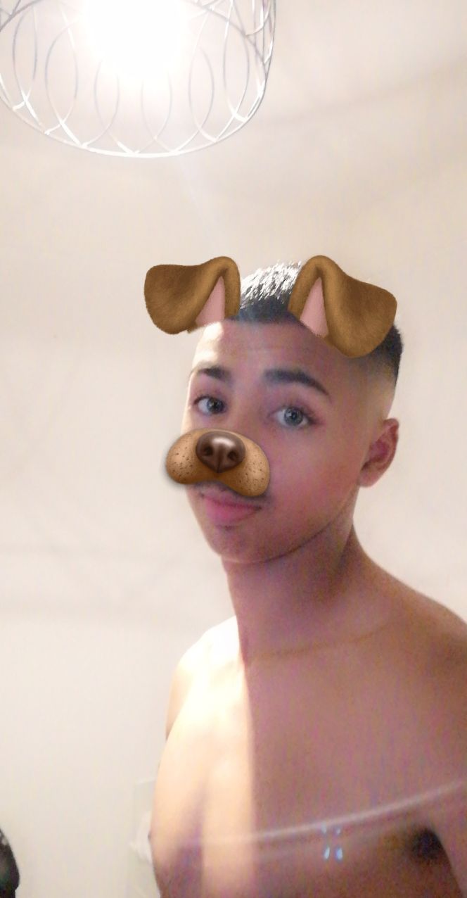 Profil de Yassim, 22 ans, Libertine à Boissevain