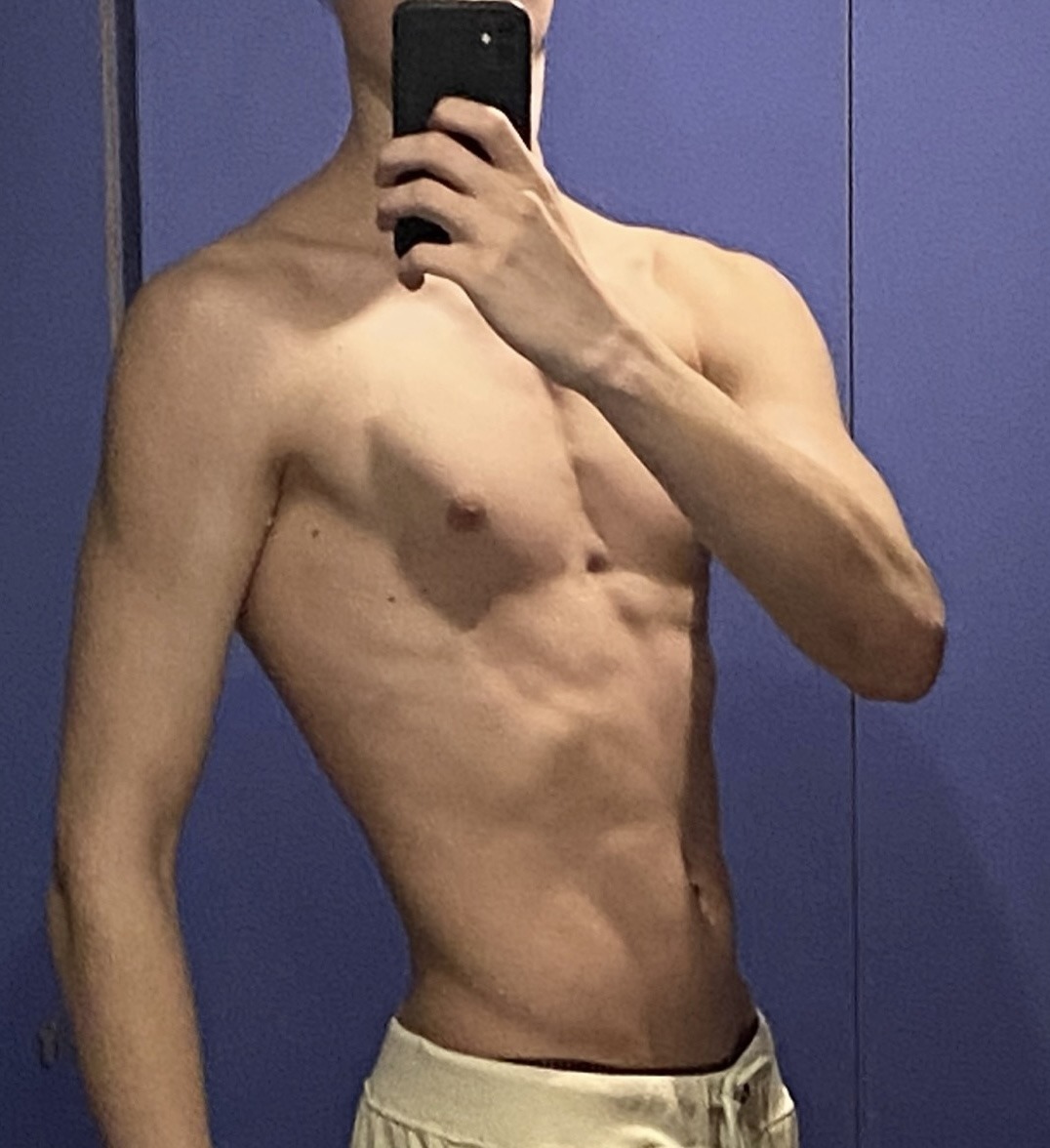 Profil de Isshak, 23 ans, Libertine à Saint-Eugène-de-Ladrière