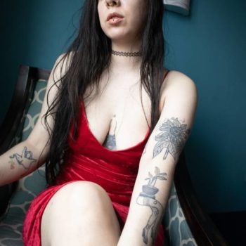 Profil de Mika, 28 ans, Libertine à Charlemagne