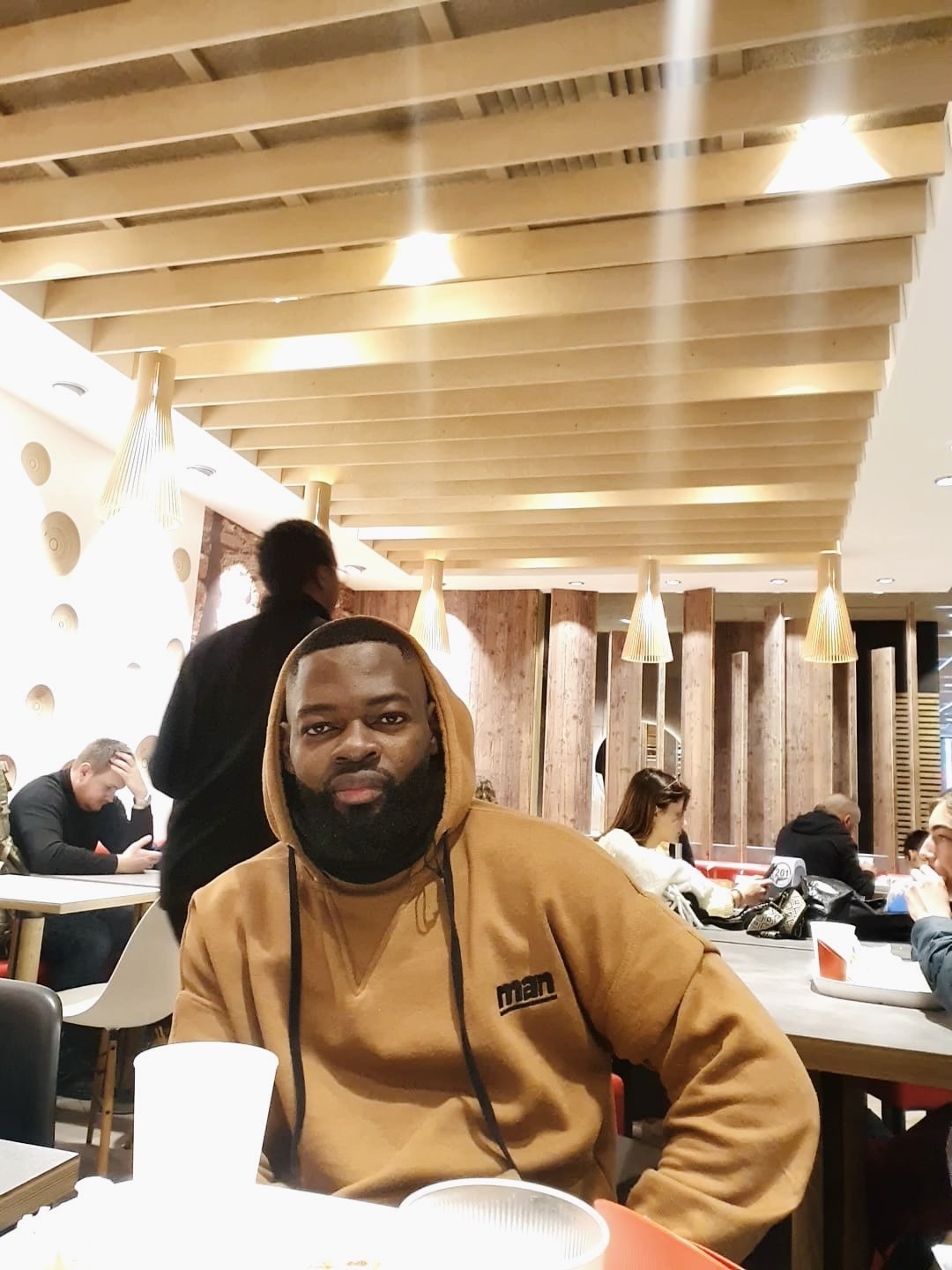 Profil de Salah-eddine, 37 ans, Libertine à Saint-Fidèle