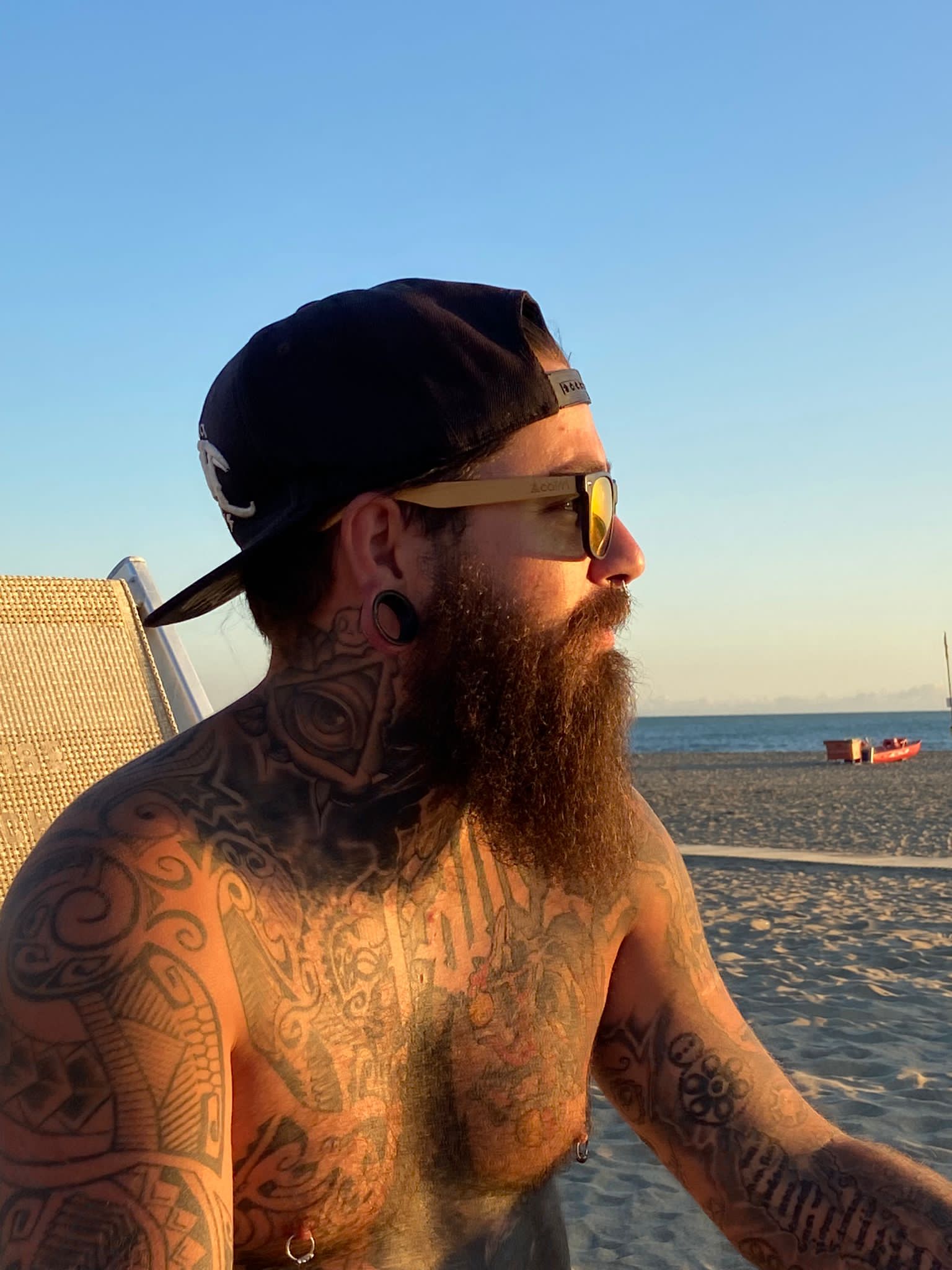 Profil de Eliakim, 34 ans, Libertine à Lomond