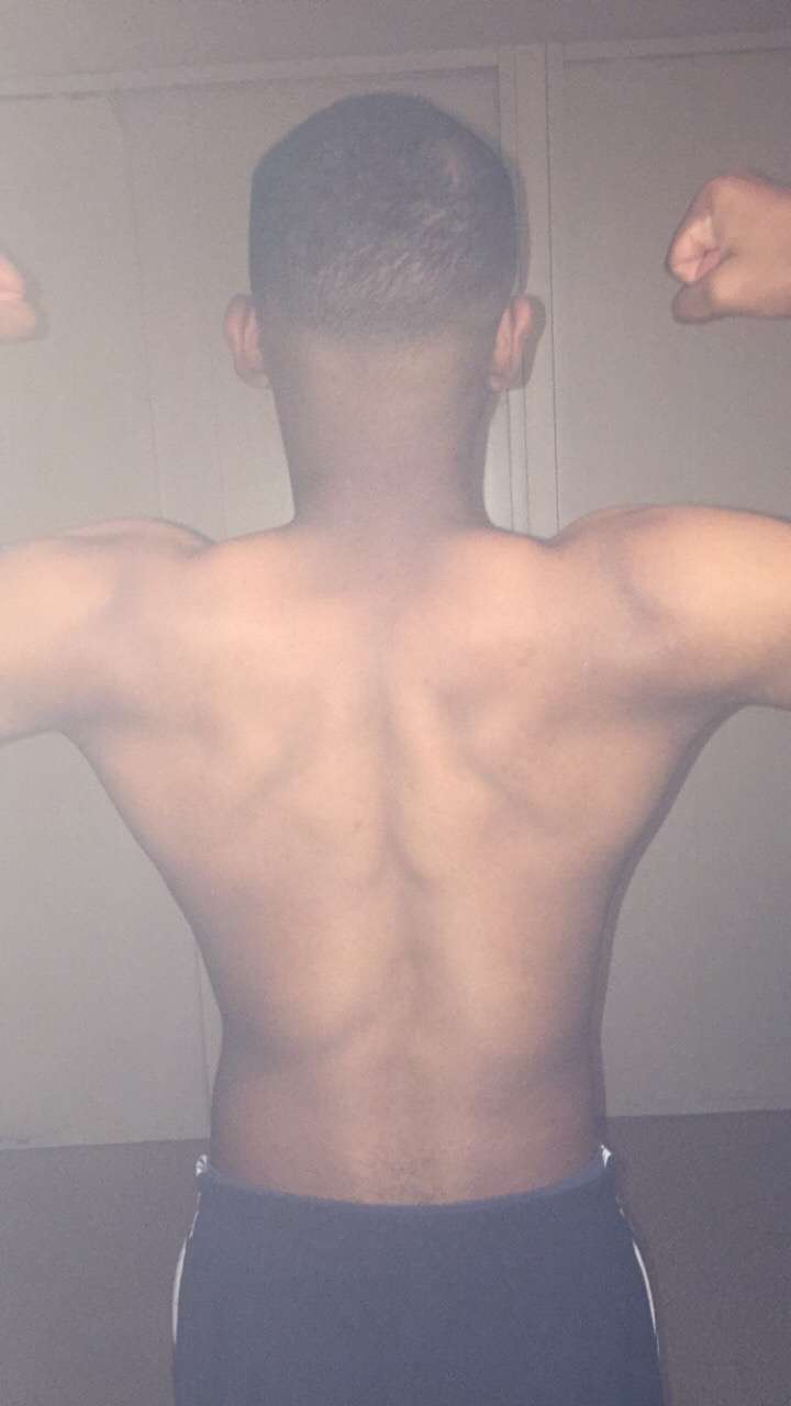 Profil de Hachemi, 20 ans, Libertine à Calmar