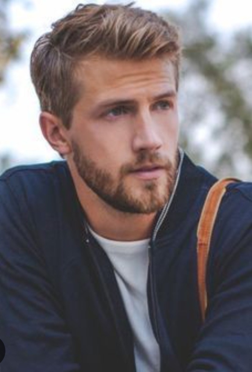 Profil de Amédée, 33 ans, Libertine à Veteran