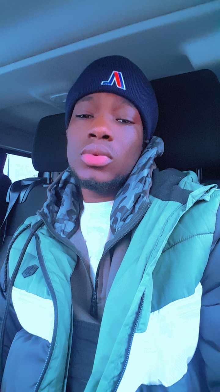 Profil de Luc, 28 ans, Libertine à Roche Percee