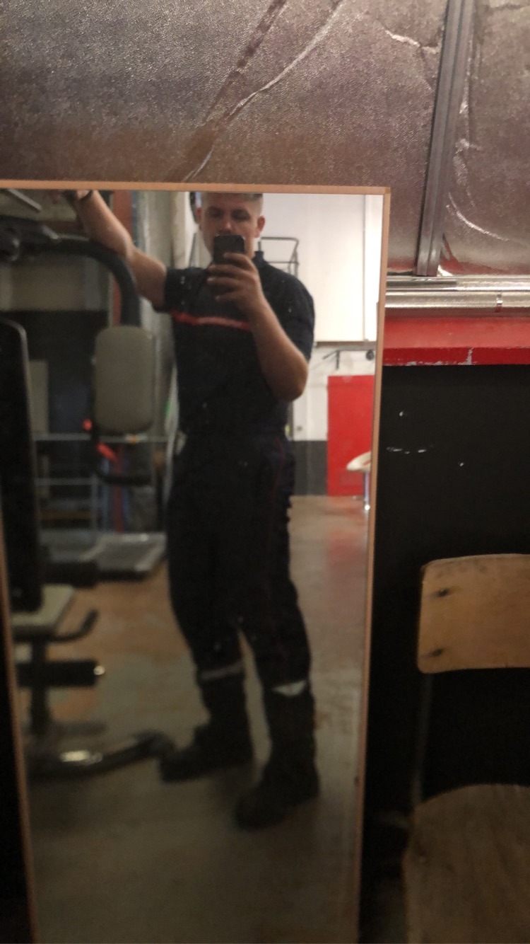 Profil de Thaï, 21 ans, Libertine à Leask