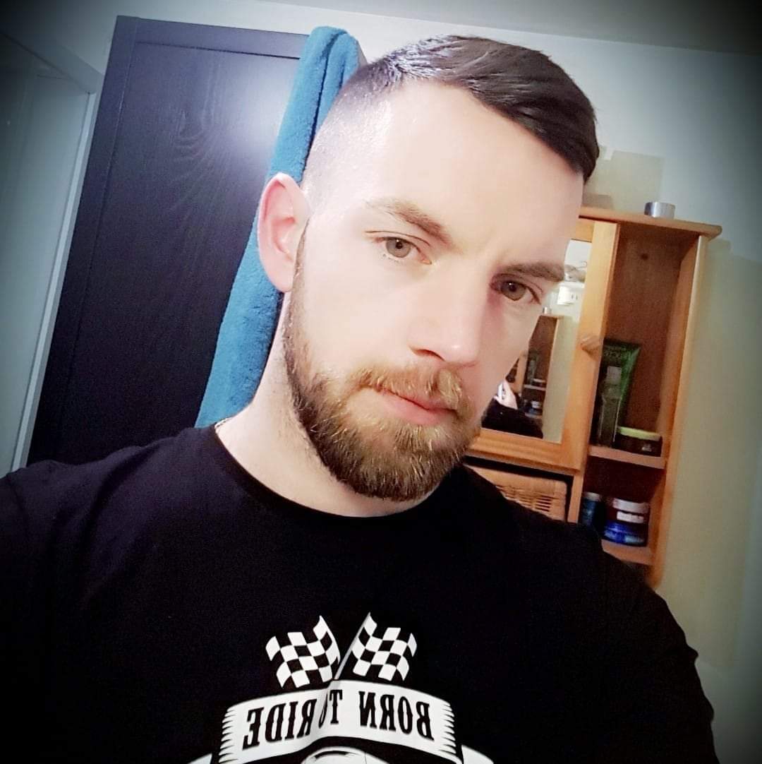 Profil de Acyl, 37 ans, Libertine à Alida