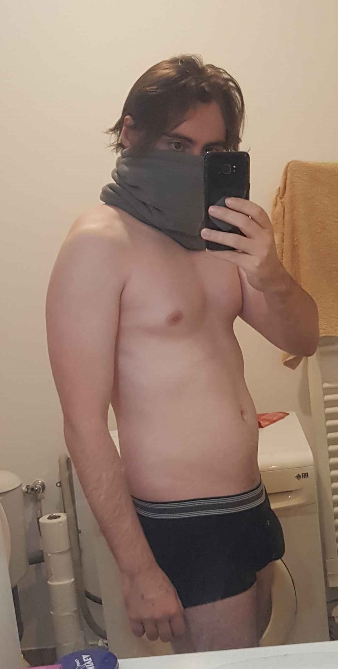 Profil de Hanine, 26 ans, Libertine à High River