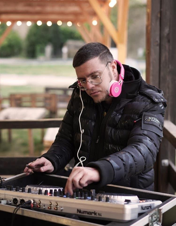 Profil de Mendel, 31 ans, Libertine à Stuartburn