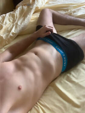 Profil de Nassradine, 28 ans, Libertine à Béarn