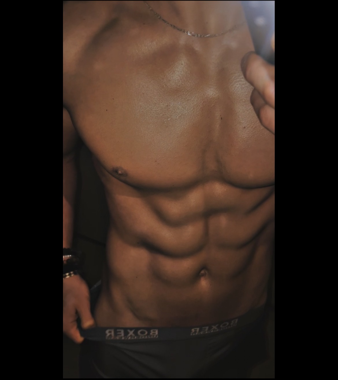 Profil de Daris, 22 ans, Libertine à High Level