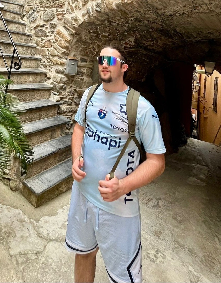 Profil de Saloum, 21 ans, Libertine à Millet