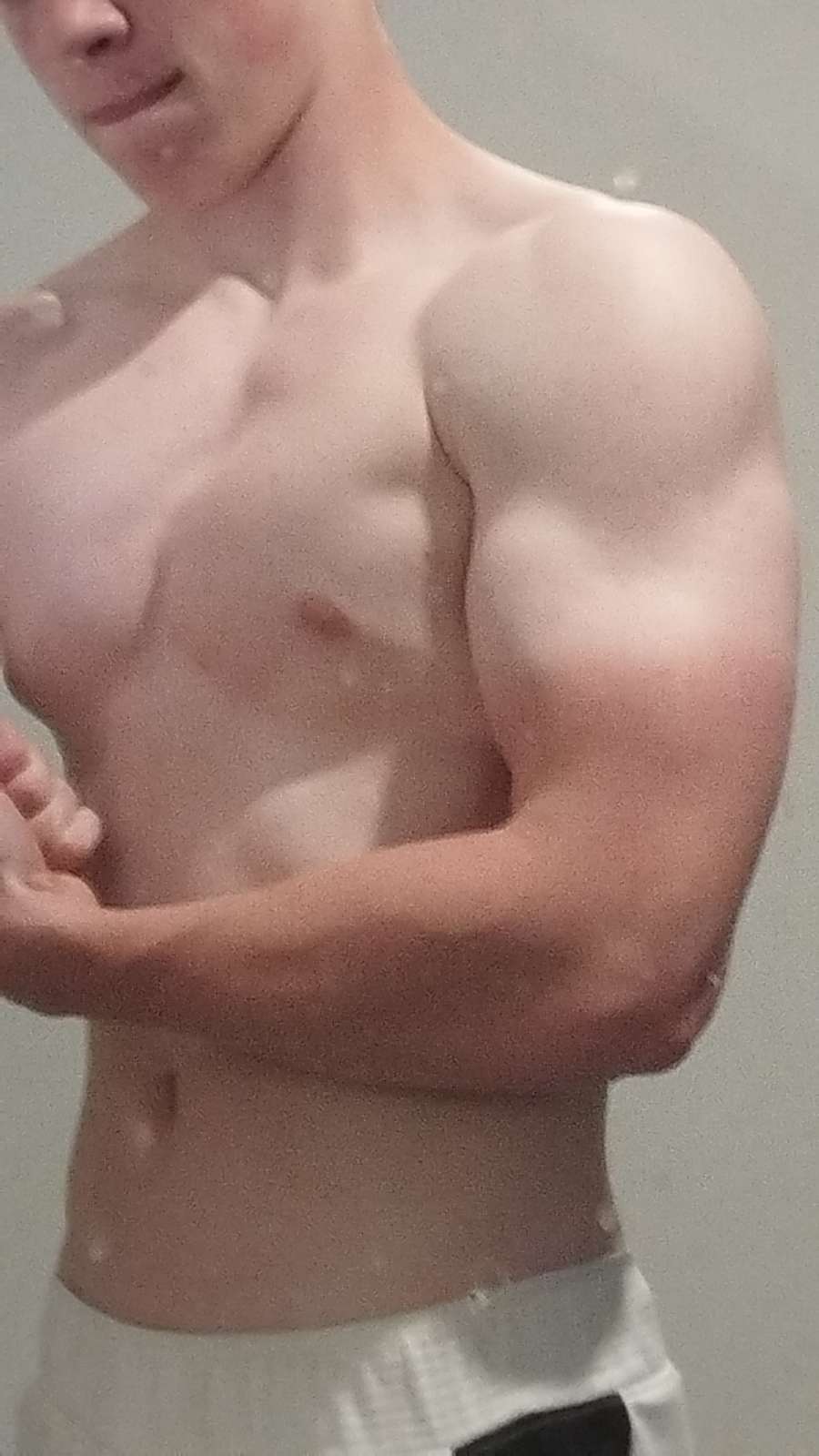 Profil de Jibril, 20 ans, Libertine à Vallée-Jonction