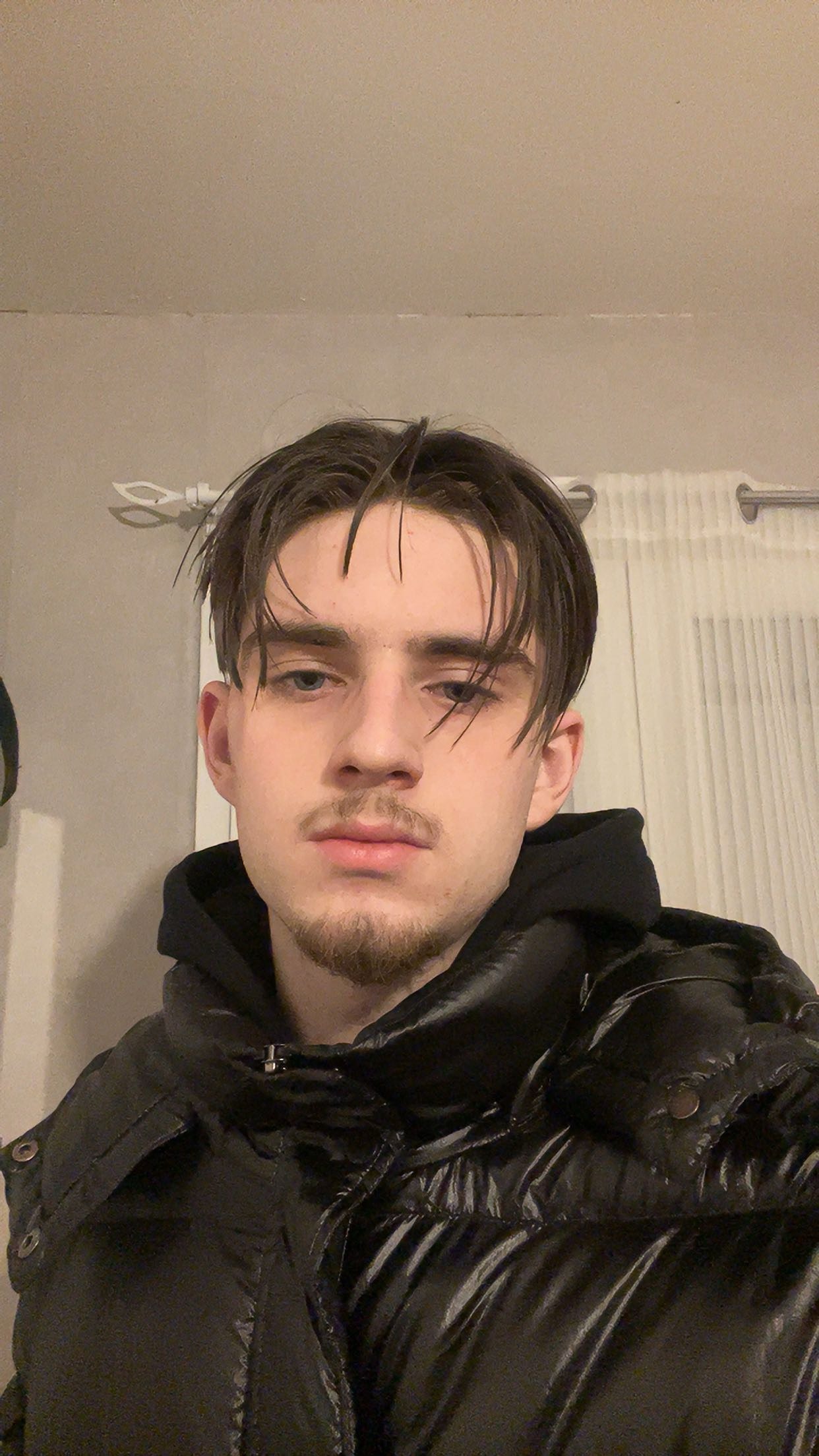 Profil de Luke, 20 ans, Libertine à Heisler