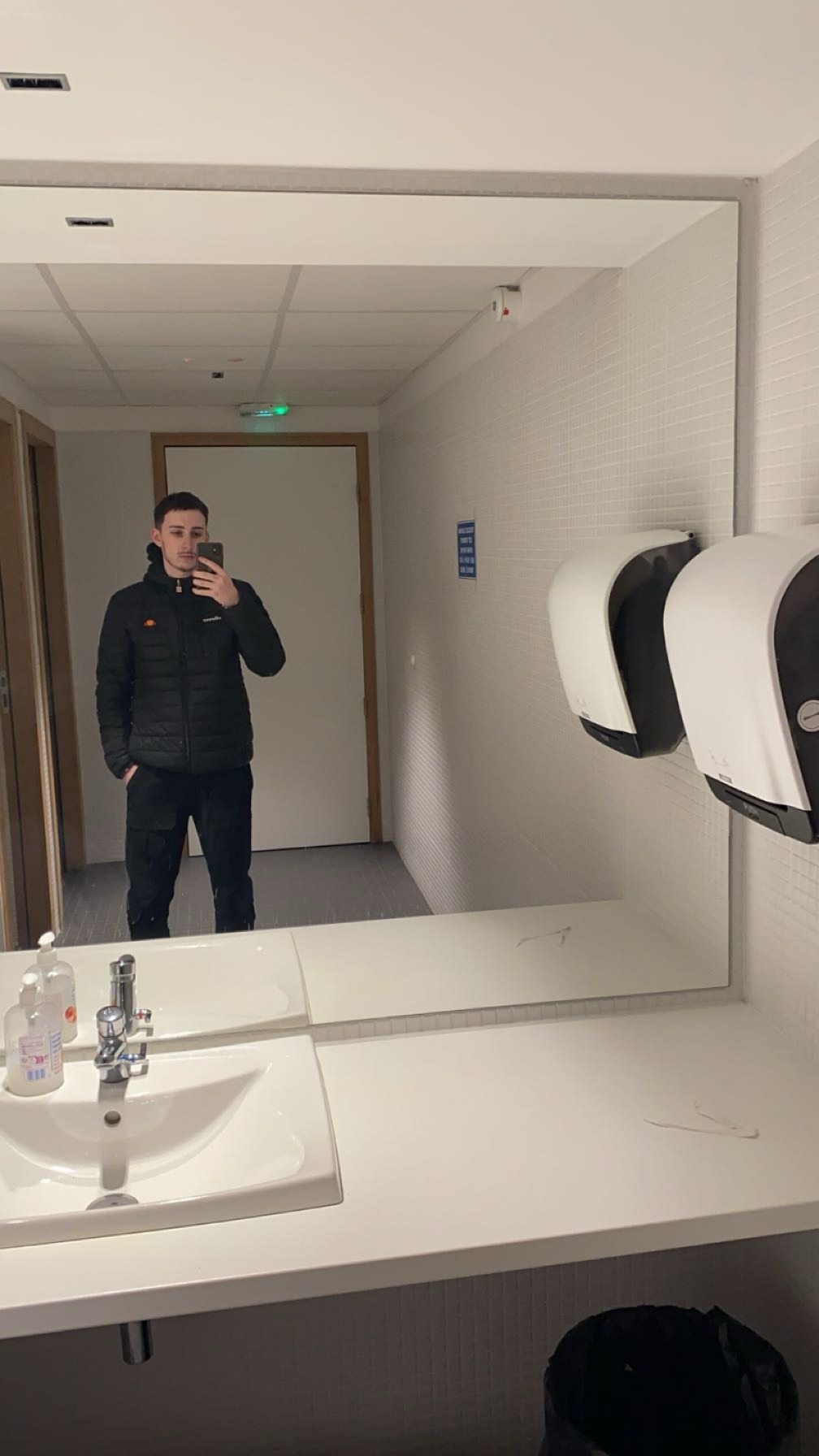 Profil de Liliam, 19 ans, Libertine à Saguenay