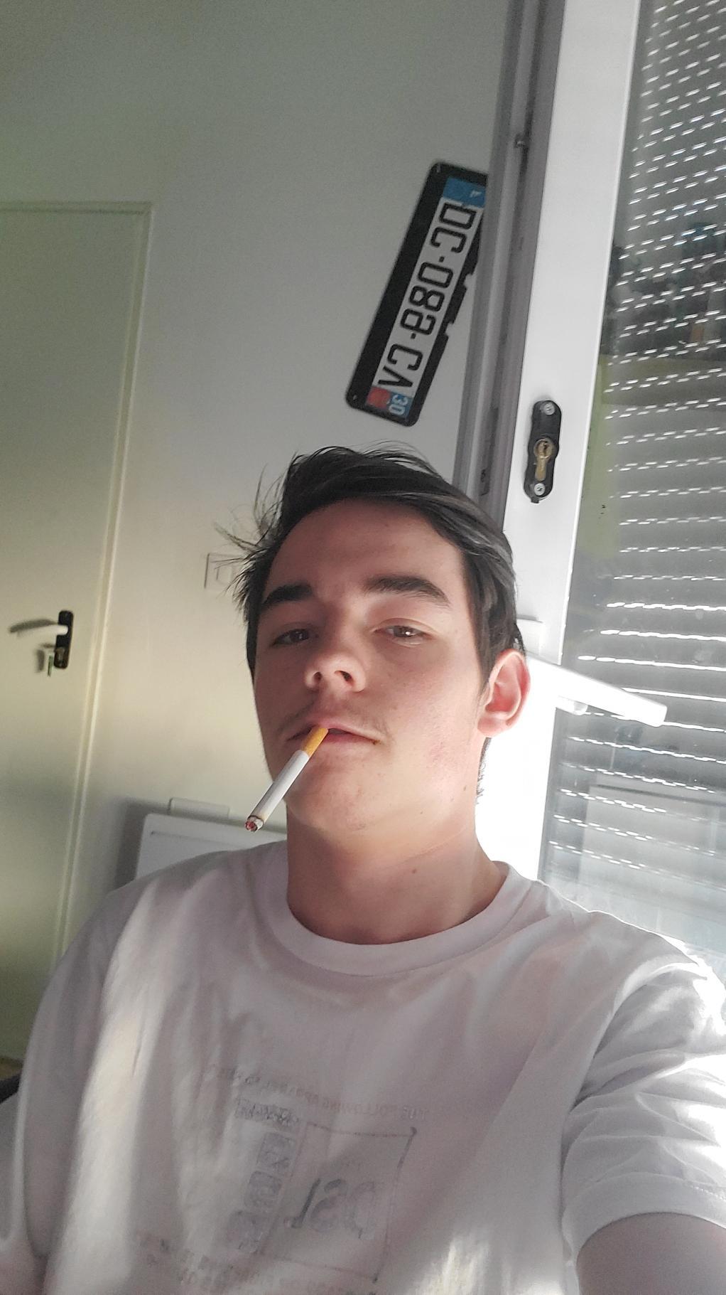 Profil de Zackarie, 24 ans, Libertine à Saint-Ours